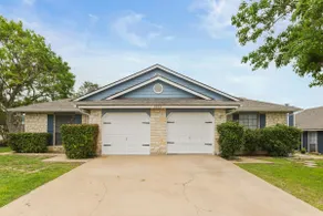 Austin 3BR Home Near Domain | Dog Friendly + Yard - Image 2