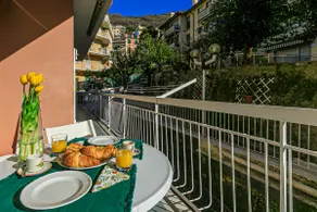 iFlat LUeGIO Ligurian Garden - Image 5