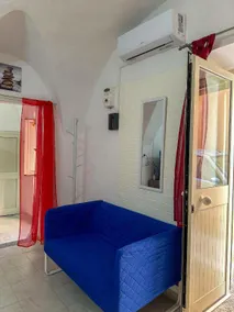 DOMUS 34 – Charming central apartment - Image 4