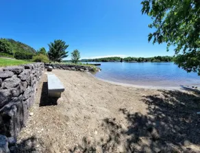 Beautiful sunny chalet at Lac Kénogami! - Image 3
