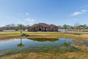 Convoy History Mansion - Image 2