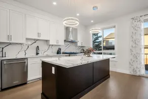 Bright 4BR Family Retreat - Image 4