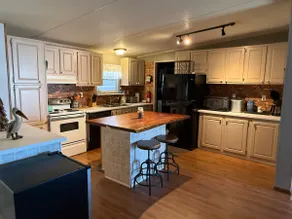 4 bedroom, Lake Merediths Oasis by the Lake! - Image 3