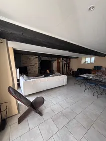 village house - Image 2