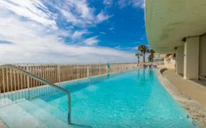 Island Tower 1401 - Image 5