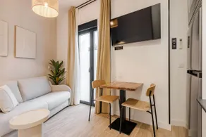 The Madrid Studios by Charming - Image 2