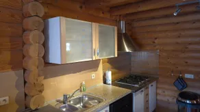 75 m2 log cabin with private jacuzzi and mountain view - Image 2