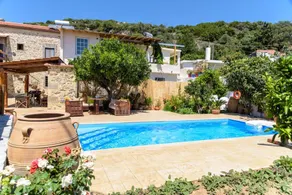 Kliton Villa - Image 3