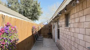 Modern Pharr Retreat Near La Plaza Mall - Image 3