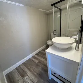 A19 Renovated, small studio 3 miles from the beach - Image 3