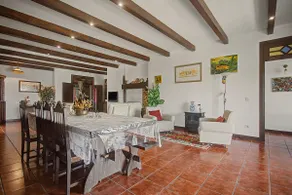 Casa de Guadalupe - Image 5