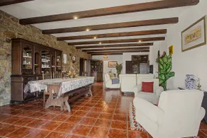Casa de Guadalupe - Image 4