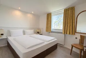 Dream view of the Ruhr Valley | 2 bedrooms | Kitchen | Quiet & nature - Image 2