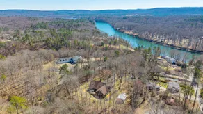 Dog Friendly Vintage Lake Cabin w/ Hot Tub & Kayak - Image 3