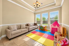 Luxury 4BR Getaway: Private Pool & Patio - Image 5