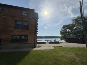 Lake Lashaway Family Retreat with Dock and Kayaks - Image 2