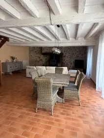Cozy gîte for 6 people – near Évron – Bicycle rental – Swimming pool - Image 5