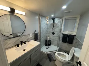 Charming 2BR in Vallejo | Near SF Ferry & Napa - Image 5