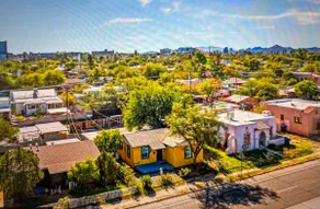 Historic Home Near UofA & Banner + Private Yard - Image 3