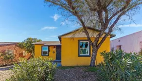 Historic Home Near UofA & Banner + Private Yard - Image 4