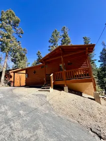 Charming 'coppertop' Cloudcroft Cabin: 3 Mi to Ski - Image 2