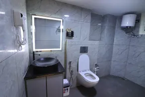 Luxury 2BHK Private Villa Stay - Image 4