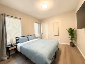 Spacious 3BR| Near NYC + Major Attractions - Image 5