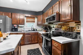 Boutique Retreat near Fort Eustis & Williamsburg - Image 3