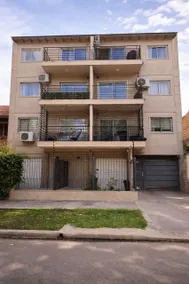 Dept. minutes from airport, in Monte Grande - Image 4