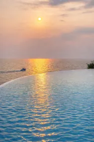 Flat in Tropical Hotel / Infinity Pool - Image 5