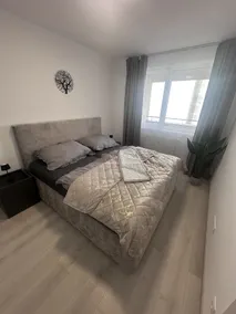 Royal Blue Apartment Trnava parking free - Image 5
