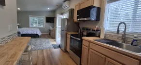 The Madrona Luxury Suite! - Image 3