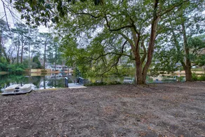 Creekside Manor: Deck Views, Pool Table -Sleeps 12 - Image 4