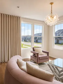 Designer Home, 3BR, Fast WiFi, Close to Naperville Downtown - Image 2