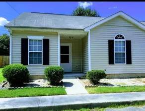 Newly renovated 2b2b in a heart of Augusta - Image 2
