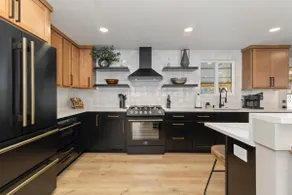 Lamar Haus | Luxury 5BR Near Denver & Red Rocks - Image 5