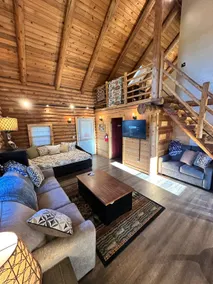 The Waterwheel Cabin & Family Retreat - Image 3