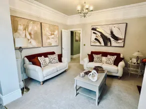 Moody House | 2-Bed Flat & Courtyard | Town Centre - Image 4