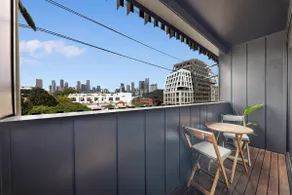 City Views & Inner Railway Escape - Free Wi-Fi - Image 5