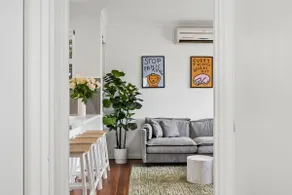 10 min to City & Optus Stadium, Pet Friendly - Image 3