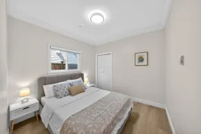 Bright Modern Suite | 10 mins to YVR | Parking - Image 5