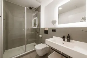 Limehome Leverkusen Wiesdorfer Platz - Image 3