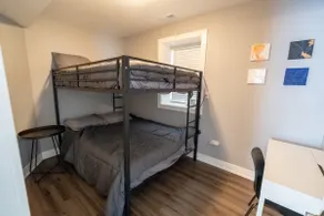 2 Bedroom apartment free parking near transit - Image 3