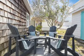 Ely Davis Cottage - Image 2