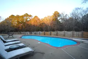 Spacious Manor w/Pool- TPC CountryClub 5 mins away - Image 2