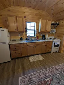 Cozy Cabin on a Hill - Relaxing Cabin Getaway - Image 2