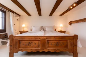 Panoramic apartment with charming swiss interior - Image 4