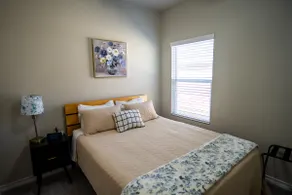Modern Comfort in Seguin-3 bed/2bath - Image 5