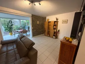 House with garden, 3 bedrooms - Image 2