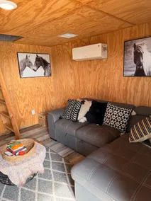 Lakeside Cabin - Image 2